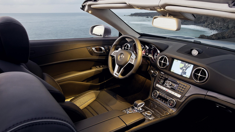 Illustration for article titled 2013 Mercedes-Benz SL63 AMG: The Overweight Lover’s In The House